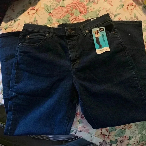NWT Lee Women’s Petite  Black Jeans Size 12 P  With Wide Leg - Picture 5 of 6